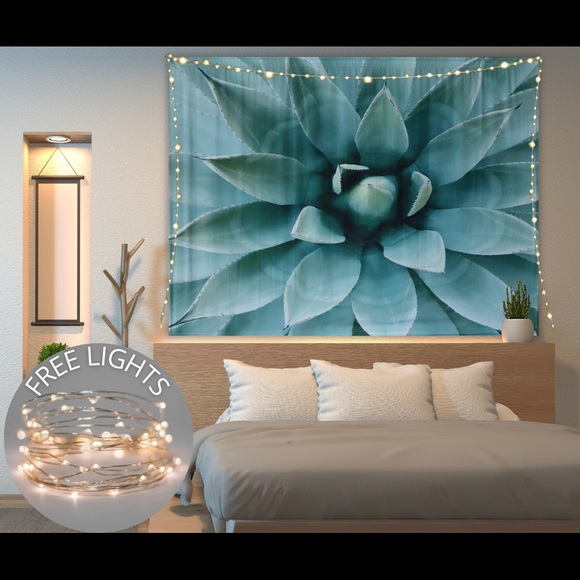 Tapestry Wall Hanging Art Decor With LED Lights - Picture 1 of 13